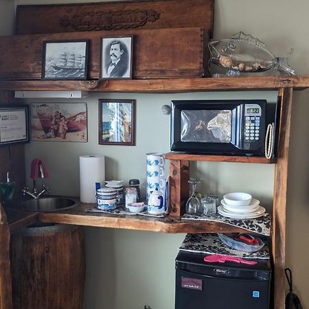 Seawatch Bed & Breakfast Bed & Breakfast Халифакс Екстериор снимка
